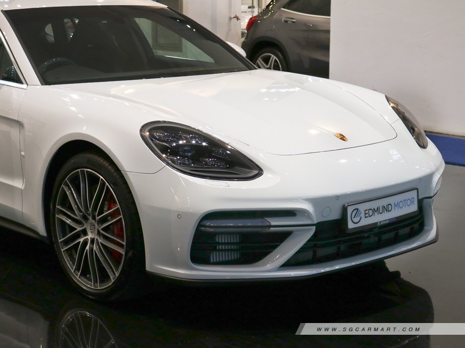 https://i.i-sgcm.com/new_cars/cars/12012/12012_g61
