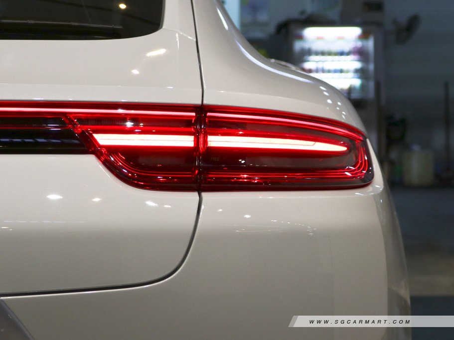 https://i.i-sgcm.com/new_cars/cars/12012/12012_g63