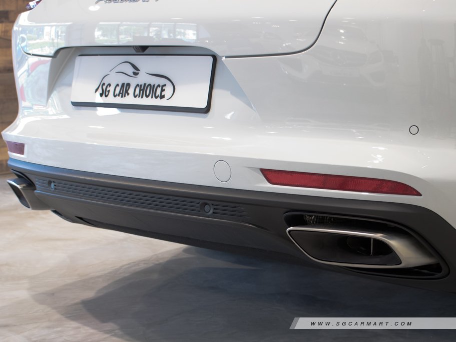 https://i.i-sgcm.com/new_cars/cars/12012/12012_g8