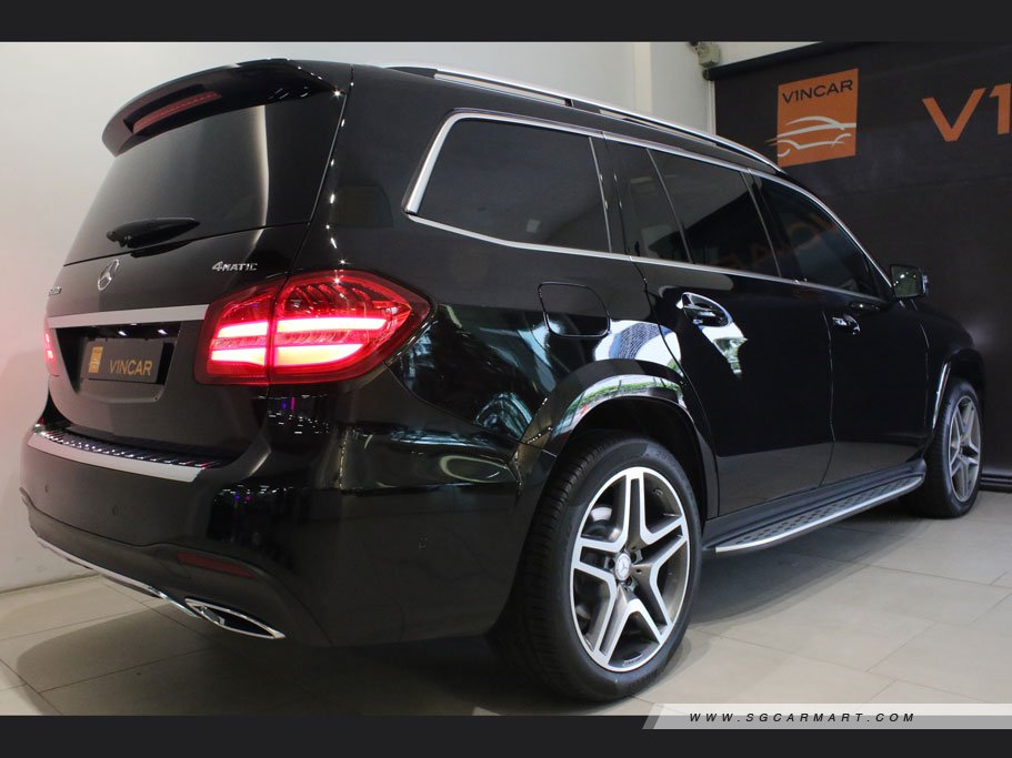 https://i.i-sgcm.com/new_cars/cars/12021/12021_g2