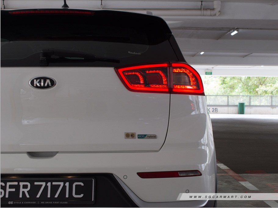 https://i.i-sgcm.com/new_cars/cars/12023/12023_g22