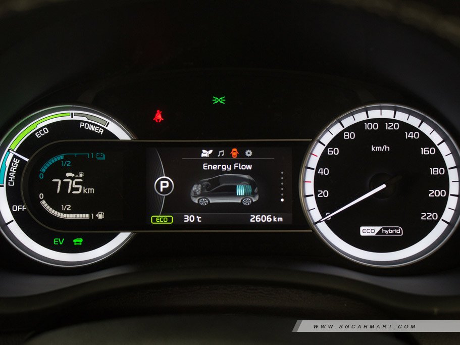 https://i.i-sgcm.com/new_cars/cars/12023/12023_g27