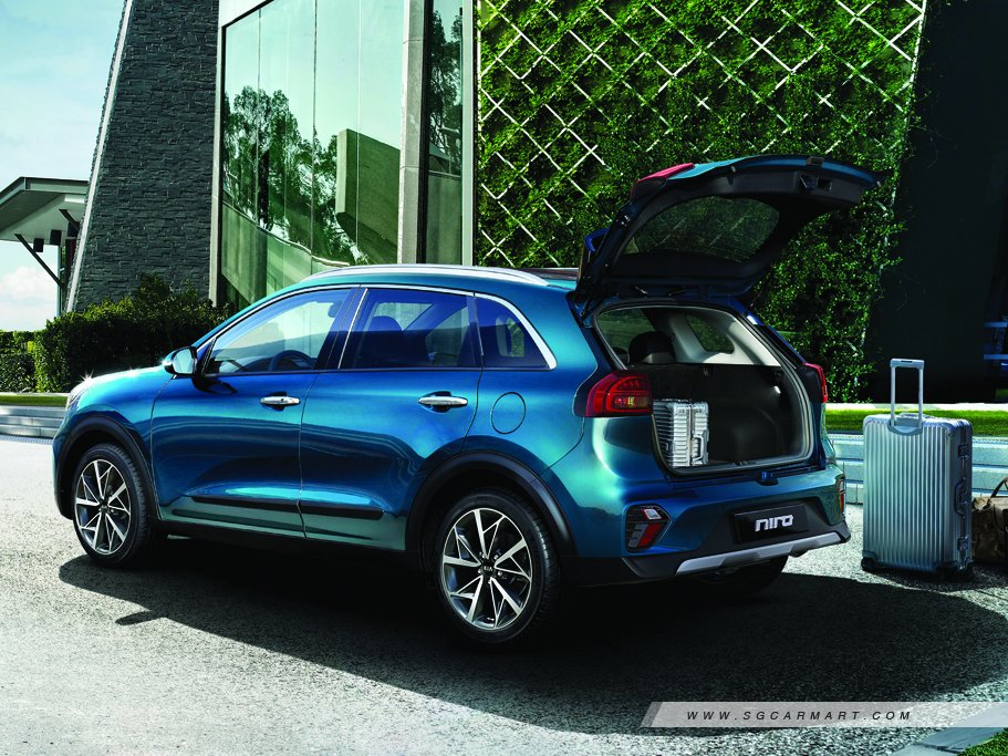 https://i.i-sgcm.com/new_cars/cars/12023/12023_g46
