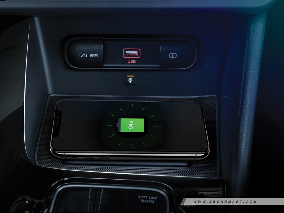 https://i.i-sgcm.com/new_cars/cars/12023/12023_g56