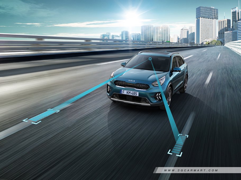https://i.i-sgcm.com/new_cars/cars/12023/12023_g67