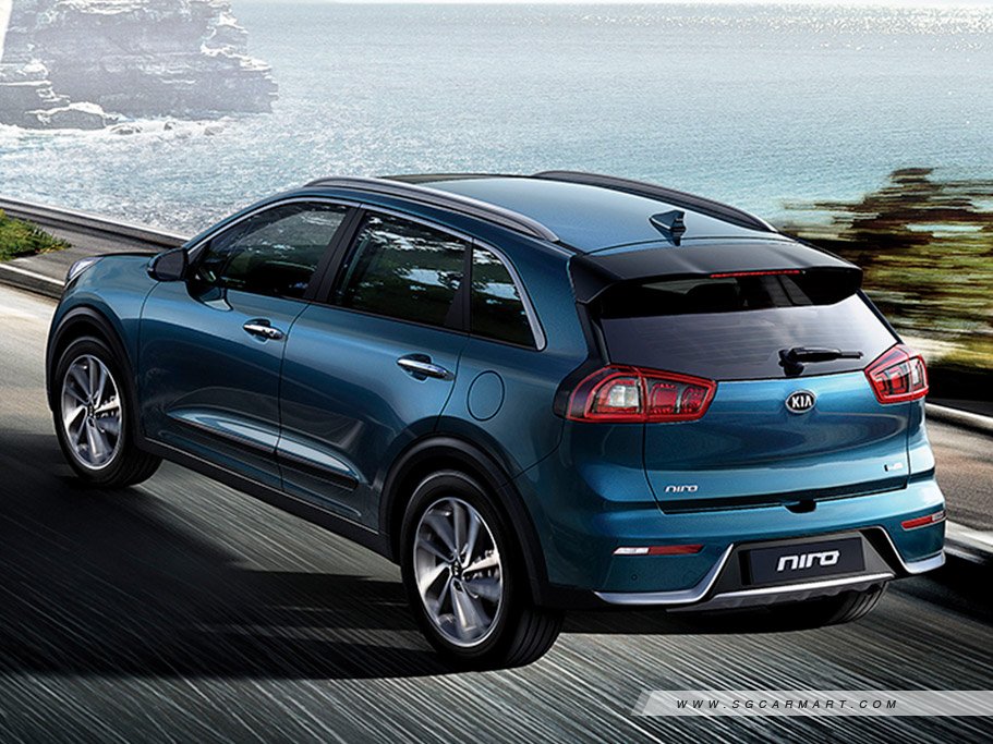 https://i.i-sgcm.com/new_cars/cars/12023/12023_g7