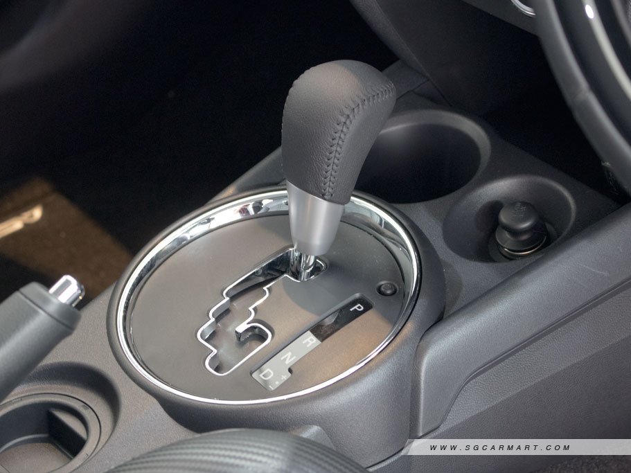 https://i.i-sgcm.com/new_cars/cars/12024/12024_g26