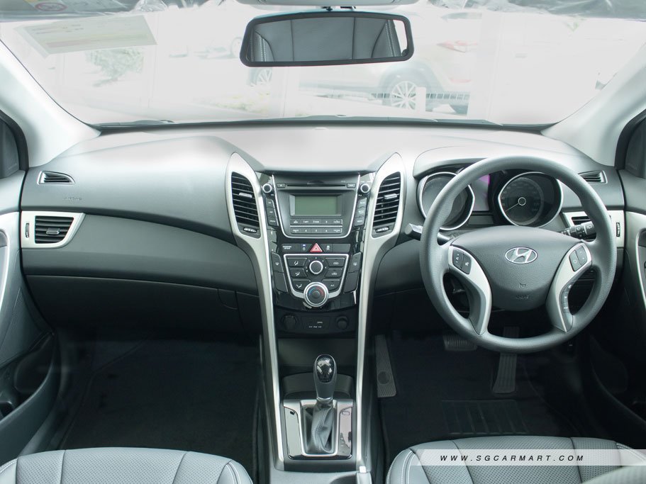 https://i.i-sgcm.com/new_cars/cars/12039/12039_g29