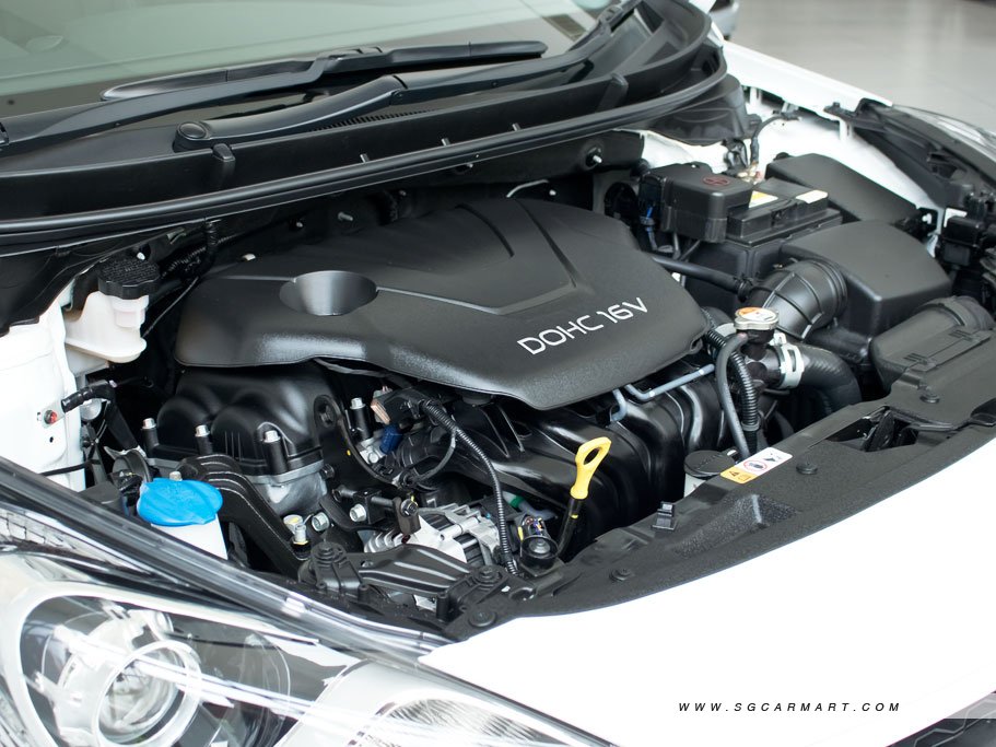 https://i.i-sgcm.com/new_cars/cars/12039/12039_g40