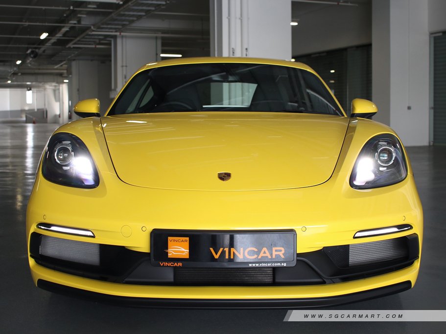 https://i.i-sgcm.com/new_cars/cars/12040/12040_g10