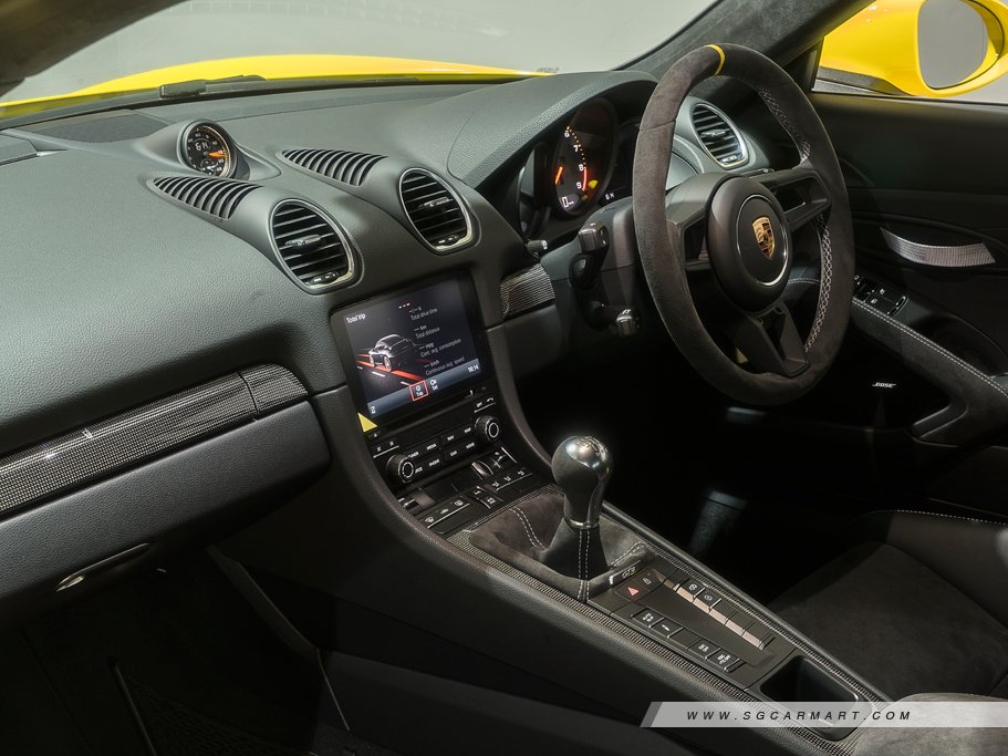 https://i.i-sgcm.com/new_cars/cars/12040/12040_g43