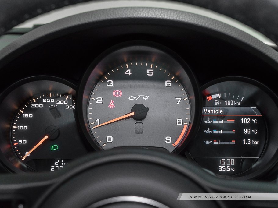 https://i.i-sgcm.com/new_cars/cars/12040/12040_g46