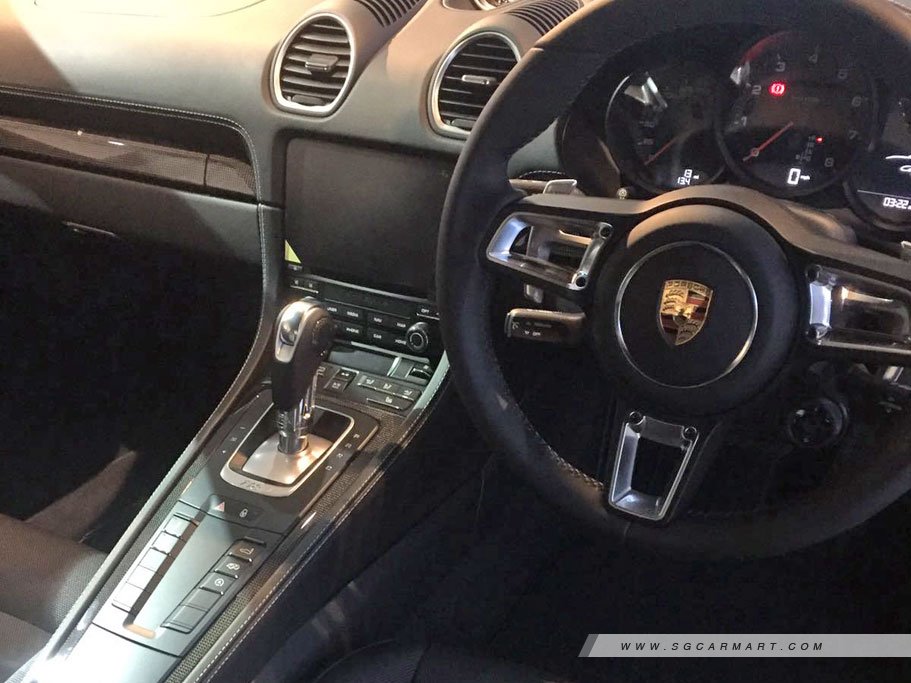 https://i.i-sgcm.com/new_cars/cars/12040/12040_g5