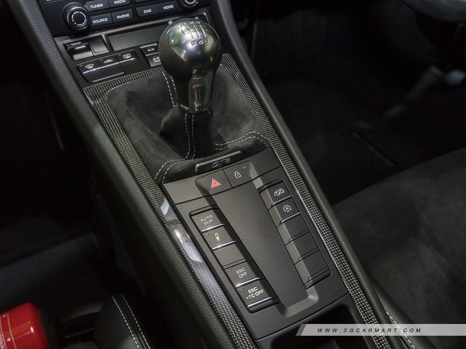 https://i.i-sgcm.com/new_cars/cars/12040/12040_g60