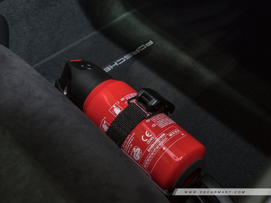 https://i.i-sgcm.com/new_cars/cars/12040/12040_g65