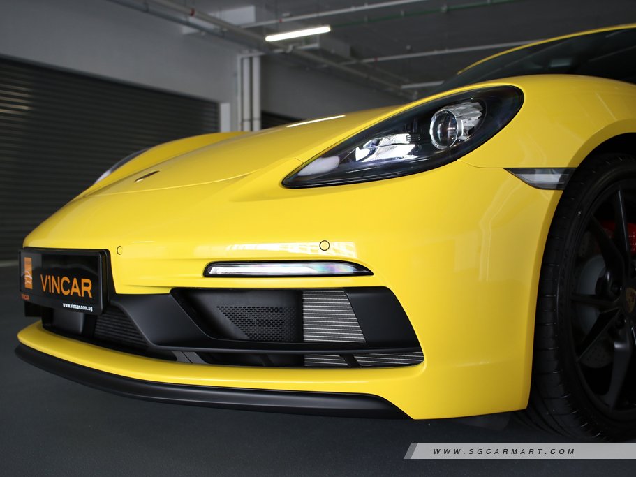 https://i.i-sgcm.com/new_cars/cars/12040/12040_g9