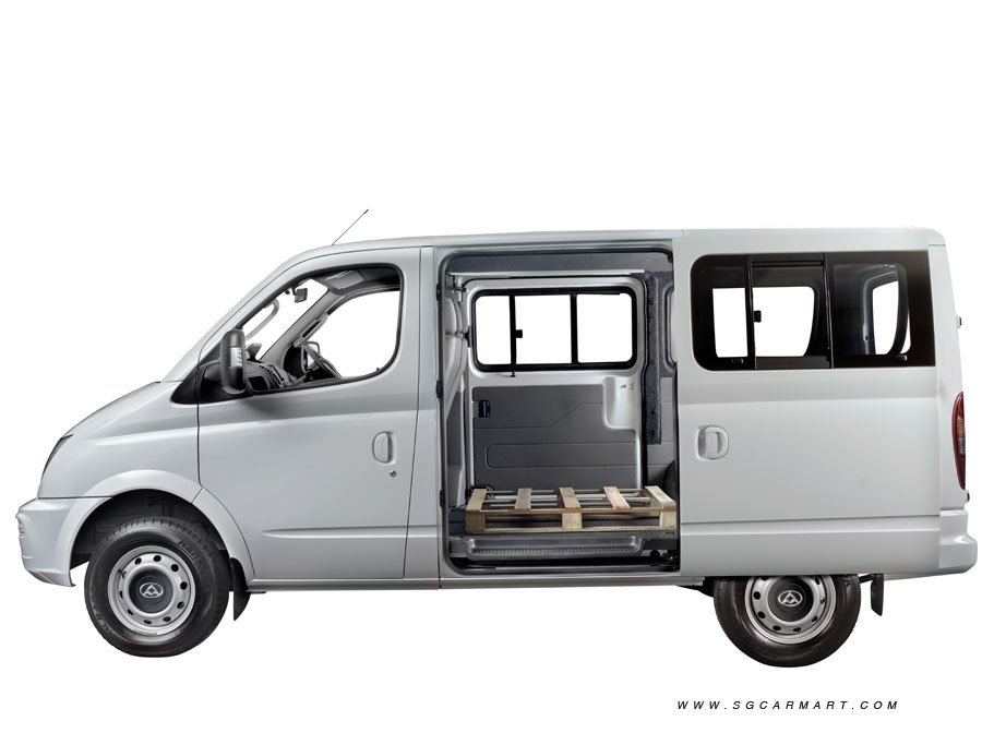 https://i.i-sgcm.com/new_cars/cars/12042/12042_g5