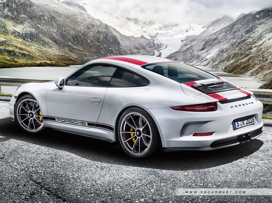https://i.i-sgcm.com/new_cars/cars/12044/12044_g5