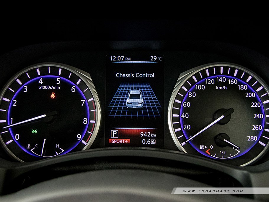 https://i.i-sgcm.com/new_cars/cars/12045/12045_g34