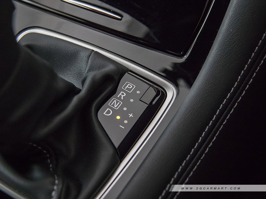https://i.i-sgcm.com/new_cars/cars/12045/12045_g41