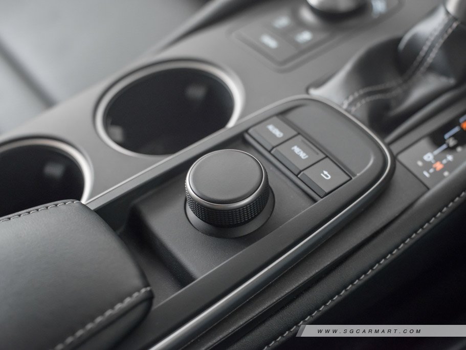 https://i.i-sgcm.com/new_cars/cars/12047/12047_g36