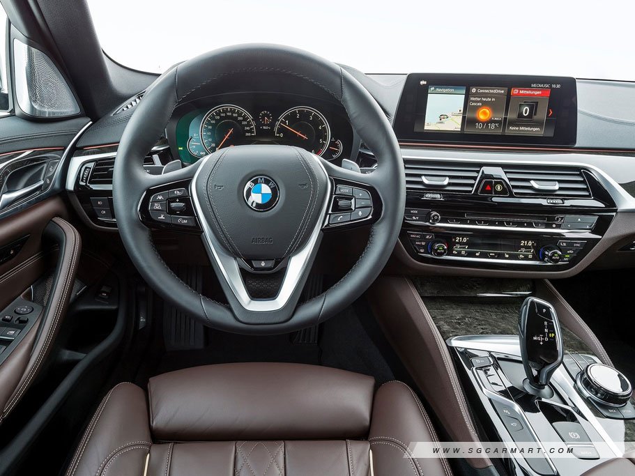 https://i.i-sgcm.com/new_cars/cars/12049/12049_g12