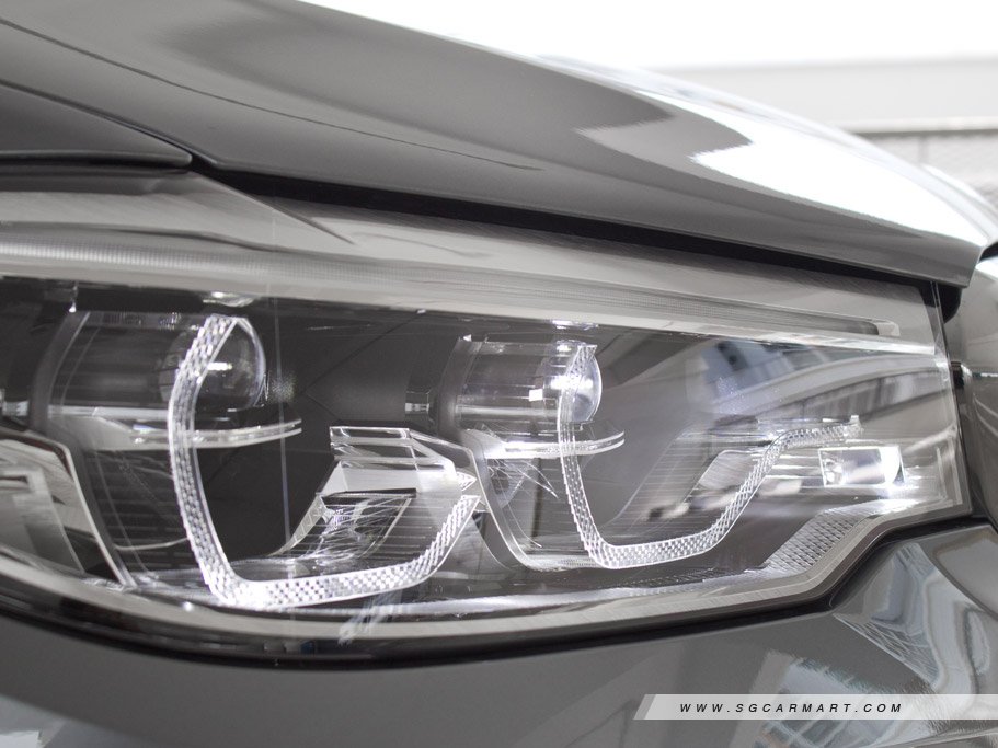 https://i.i-sgcm.com/new_cars/cars/12049/12049_g22