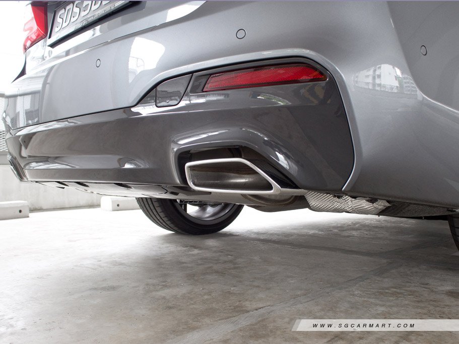 https://i.i-sgcm.com/new_cars/cars/12049/12049_g25