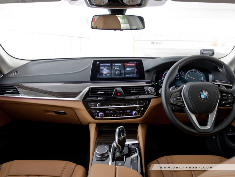 https://i.i-sgcm.com/new_cars/cars/12049/12049_g58