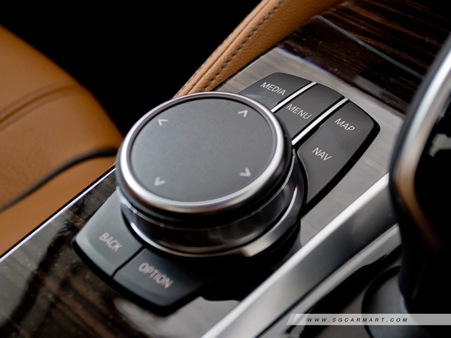 https://i.i-sgcm.com/new_cars/cars/12049/12049_g62