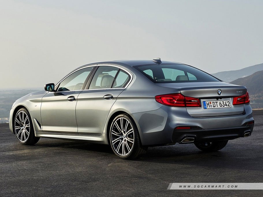 https://i.i-sgcm.com/new_cars/cars/12049/12049_g7