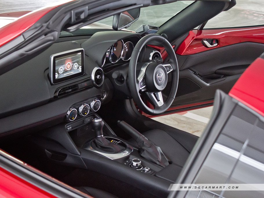 https://i.i-sgcm.com/new_cars/cars/12052/12052_g22