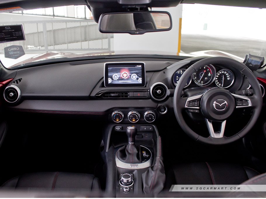 https://i.i-sgcm.com/new_cars/cars/12052/12052_g23