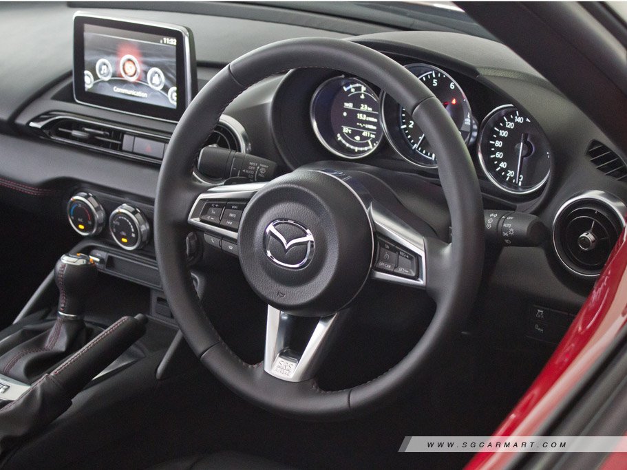 https://i.i-sgcm.com/new_cars/cars/12052/12052_g24