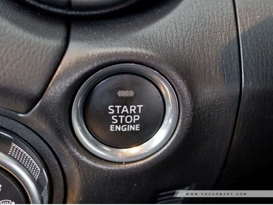 https://i.i-sgcm.com/new_cars/cars/12052/12052_g26