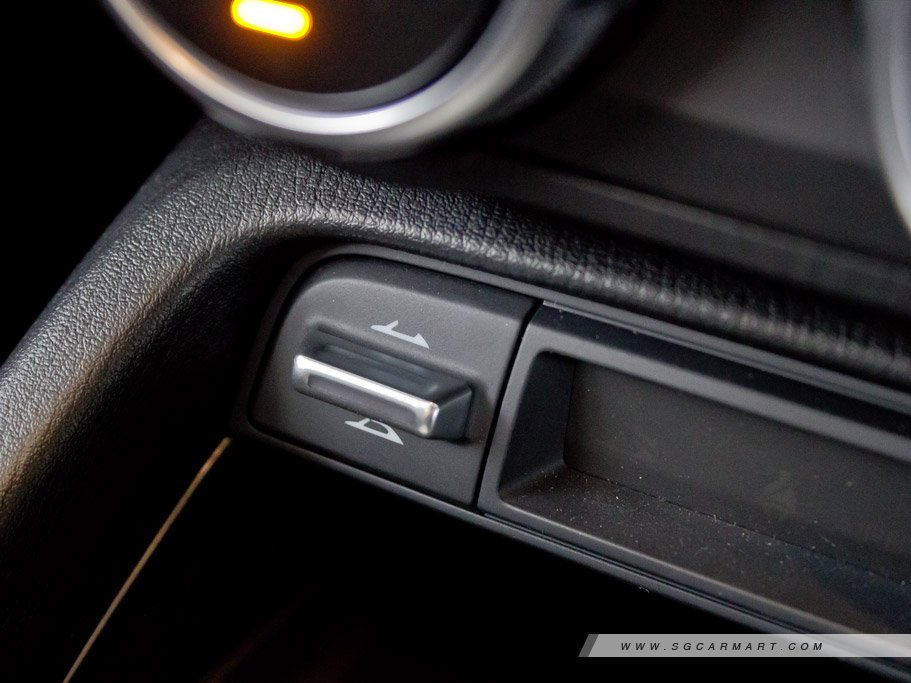 https://i.i-sgcm.com/new_cars/cars/12052/12052_g30