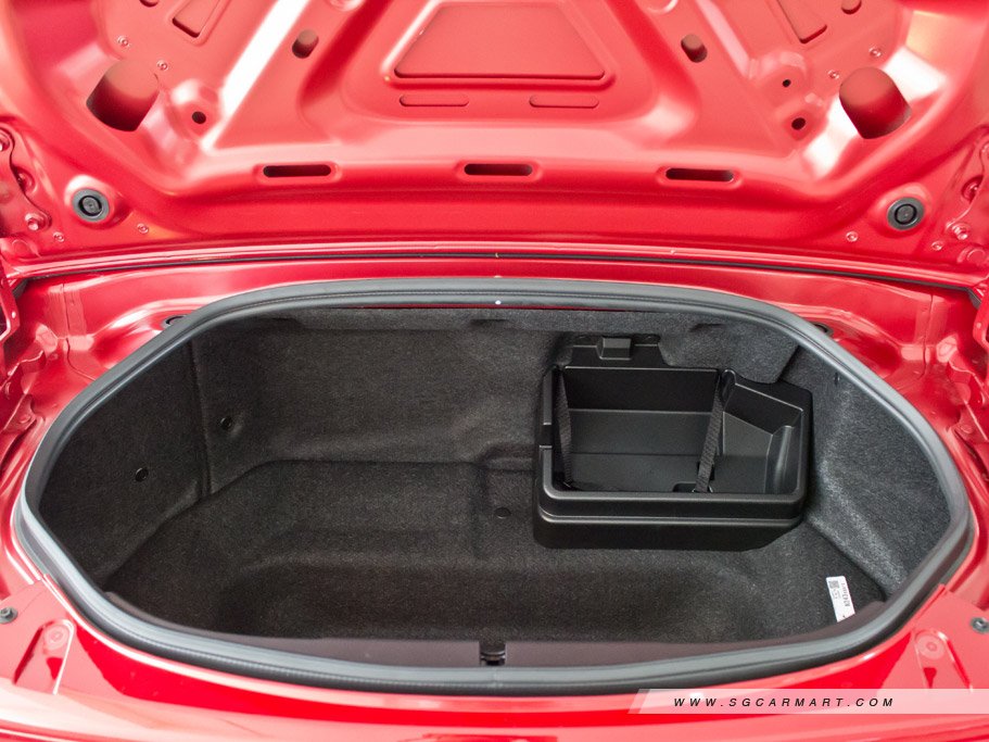 https://i.i-sgcm.com/new_cars/cars/12052/12052_g36