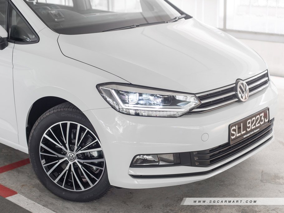 https://i.i-sgcm.com/new_cars/cars/12062/12062_g14