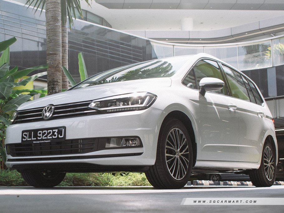 https://i.i-sgcm.com/new_cars/cars/12062/12062_g17