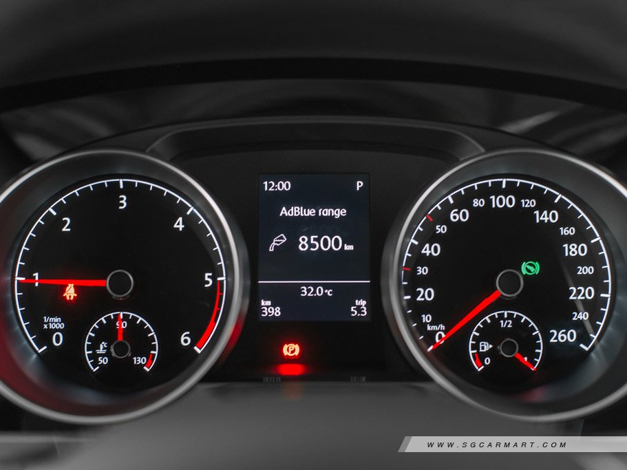 https://i.i-sgcm.com/new_cars/cars/12062/12062_g28