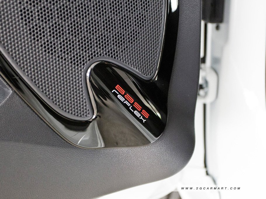 https://i.i-sgcm.com/new_cars/cars/12071/12071_g14