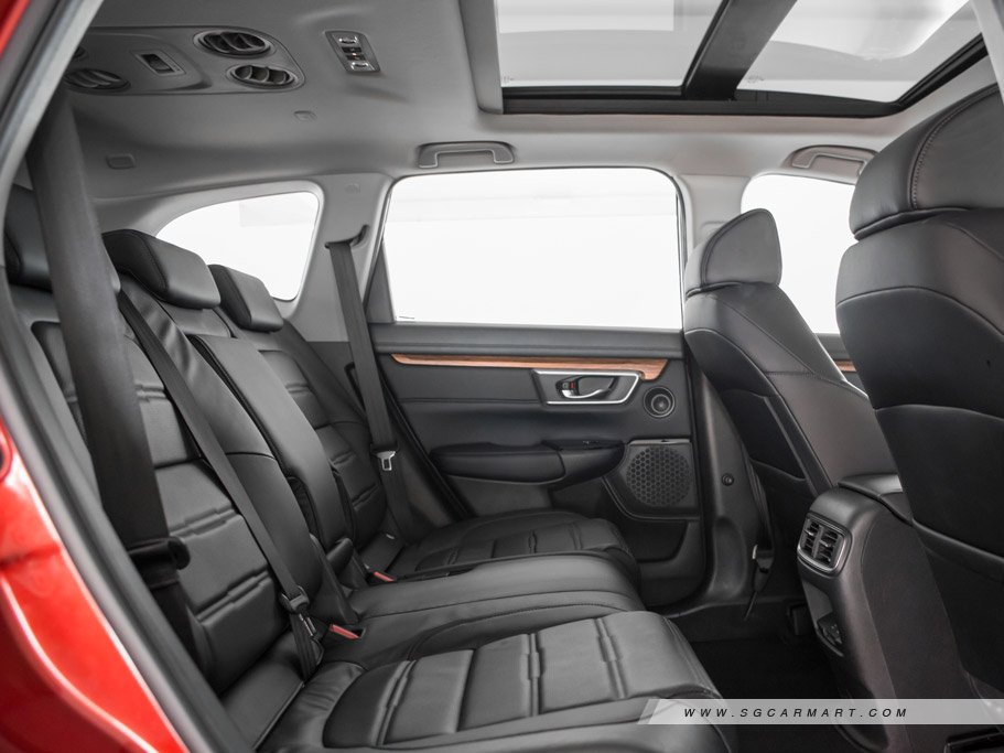 https://i.i-sgcm.com/new_cars/cars/12073/12073_g23