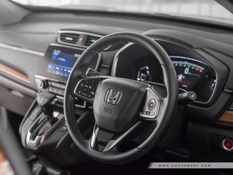 https://i.i-sgcm.com/new_cars/cars/12073/12073_g26