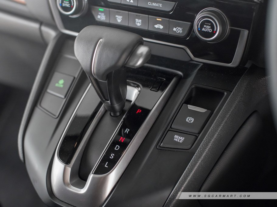 https://i.i-sgcm.com/new_cars/cars/12073/12073_g34