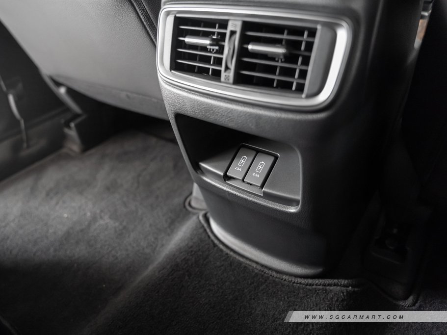 https://i.i-sgcm.com/new_cars/cars/12073/12073_g95