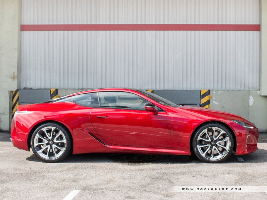 https://i.i-sgcm.com/new_cars/cars/12074/12074_g18