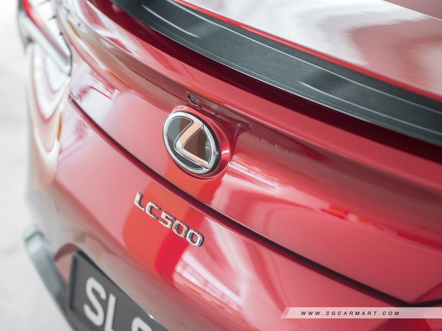 https://i.i-sgcm.com/new_cars/cars/12074/12074_g21