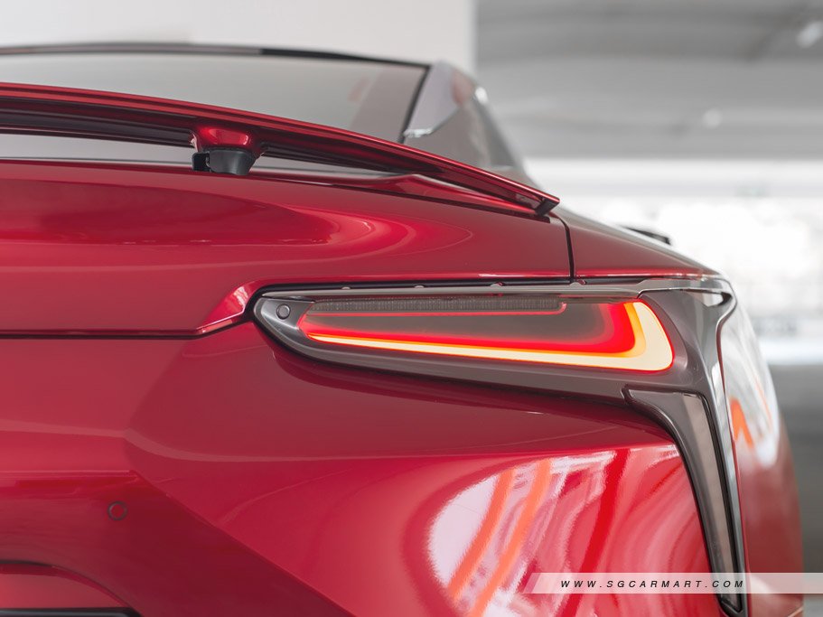 https://i.i-sgcm.com/new_cars/cars/12074/12074_g24