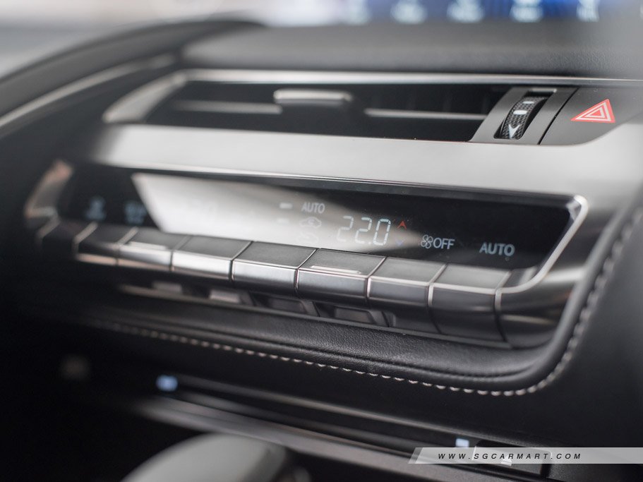https://i.i-sgcm.com/new_cars/cars/12074/12074_g43