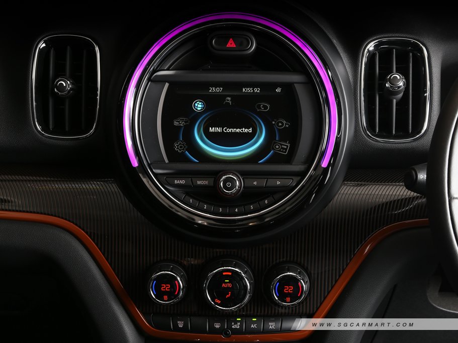 https://i.i-sgcm.com/new_cars/cars/12076/12076_g8